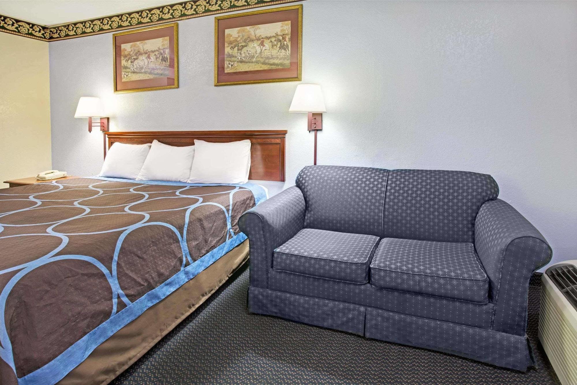 Super 8 By Wyndham Suwanee Hotell Exteriör bild